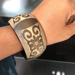 Statement bracelet